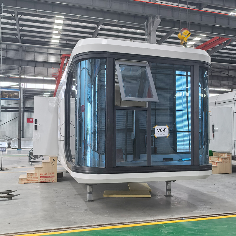 Can the sound insulation of a space capsule guarantee privacy and quiet?